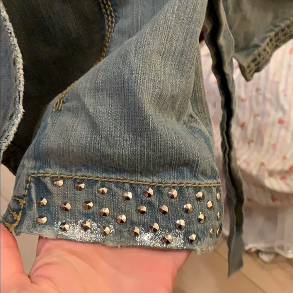Distressed Denim Jacket - Picture 5 of 6